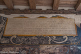 Le château de Montaigne.<br> Le cabinet d'hiver de Michel de Montaigne. Inscription latine sur le mur du cabinet de travail
