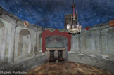 Le château de Montaigne.<br> Chapelle personnelle de Michel de Montaigne, située dans sa tour, au rez-de-chaussée. Montaigne (1533 - 1592) élevé dans la religion catholique dans une région meurtrie par les guerres de religion et en majorité protestante, aimait prier dans la chapelle de forme ronde en voûte étoilée.