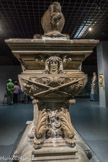 Musée d'Aquitaine. <br> Monument funéraire de Michel de Montaigne.