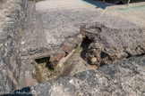 La Villa gallo-romaine et le Musée de Plassac. <br> Les salles à canaux rayonnants, solution simplifiée, qui sont des salles tièdes (environ 20°C). Les hypocaustes à conduits rayonnants possèdent, outre les conduits en diagonale, des canalisations de chauffe périphériques.