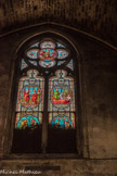 Eglise Saint-Seurin. <br> Saint Pierre confiant son bâton à Saint Martial et le prêt du bâton miraculeux à Bénédicte, femme de Sigebert, Duc de Bordeaux, et sa guérison. En bas, la mort d'Austriclinien, le compagnon de Saint Martial, et la résurrection d'Austriclinien au contact du bâton.