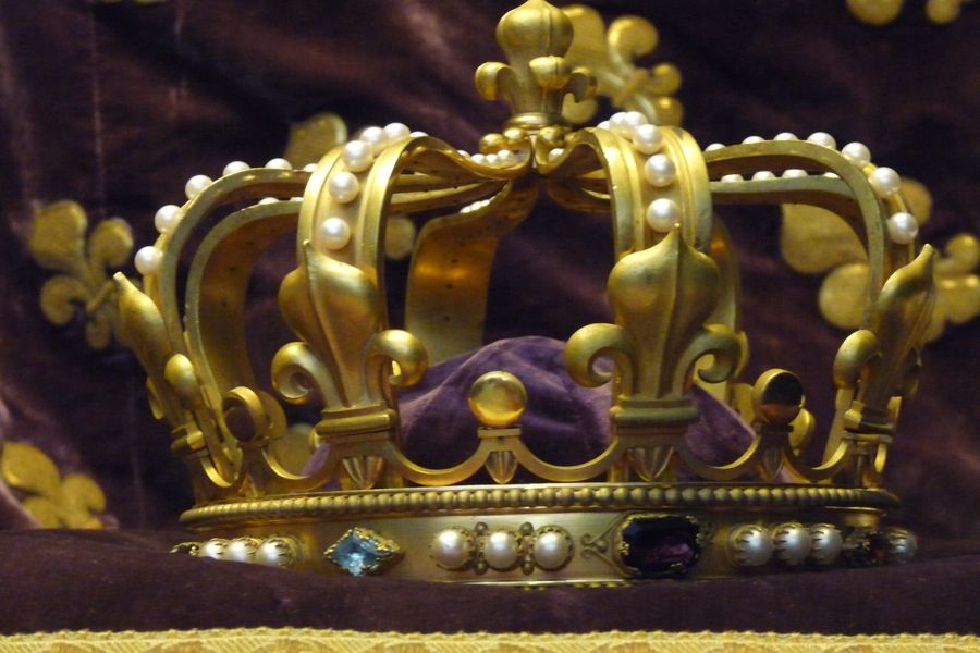 stdenis-necropole010couronne_royale