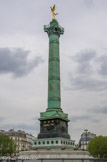<center>Place de la Bastille.</center>La colonne de Juillet est une colonne élevée sur la place de la Bastille à Paris, en commémoration des Trois Glorieuses. Ces trois journées de la révolution de juillet 1830 amenèrent la chute de Charles X et de la monarchie absolue, et l'instauration de la monarchie constitutionnelle, avec le règne de Louis-Philippe Ier, duc d'Orléans, devenu roi des Français (monarchie de Juillet).