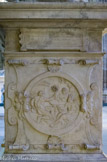 <center>Monument de cœur de François Ier. </center>Soubassement : l'Astronomie,