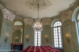 <center></center><center>Hôtel de Soubise. Archives Nationales.</center>Au rez-de chaussée, le salon ovale est conçu comme un 