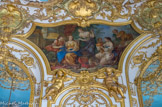 <center></center><center>Hôtel de Soubise. Archives Nationales.</center>Salon ovale. Psyché montre ses trésors à ses sœurs. C'est dans ce lieu féerique où, le jour, elle se languit des siens qu'elle est autorisé à recevoir ses sœurs. Celles-ci l'invitent à démasquer ce mystérieux personnage.