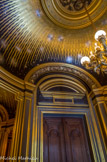 <center></center><center>L'opéra Garnier. </center>Le « salon du Soleil », côté cour.