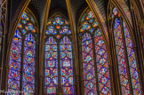 <center></center><center>La Sainte-Chapelle.  </center> Le choeur. Au centre, la Passion. A droite, Saint-Jean Baptiste et le livre de Daniel. A gauche, Saint-Jean l'Evangéliste et l'Enfance du Christ.