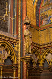 <center></center><center>La Sainte-Chapelle.  </center>A droite, en entrant.