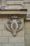 <center>La Sorbonne. </center>Sur les murs, armoiries des académies. Ici, Toulouse.