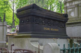 <center>Le cimetière du Père Lachaise </center> Eugène delacroix, tombeau de Brognard
