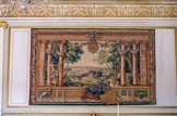 <center>Conseil Constitutionnel.</center> Grand salon. A droite, le mois de juin : vue du château de Fontainebleau.