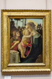 <center>La Vierge et l'Enfant avec le jeune saint Jean Baptiste. Vers 1470-1475.</center> Alessandro Filipepi, dit BOTTICELLI. L'une des représentations les plus émouvantes du thème de la Vierge à l'Enfant par Botticelli. La figure de saint Jean Baptiste, d'une qualité inférieure à celle des deux personnages principaux, pourrait avoir été peinte par un collaborateur du maître.