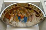<center>Dieu le Père bénissant parmi les anges. Vers 1515 -1520.</center>Atelier de Raffaello Santi, dit RAPHAËL. Urbin, 1483 - Rome, 1520. Ornait à l'origine le cul de four surplombant l'autel de la chapelle de la villa pontificale de La Magliana, près de Rome. Entrepris sous Jules II, le décor fut achevé sous Léon X qui confia à Raphaël, peut-être dès 1514, ou plus tard, vers 1517-1520, la réalisation de cette fresque et celle d'une autre, Le Martyre de Sainte Cécile (fragments conservés au musée de Narbonne). Le nom de plusieurs collaborateurs de Raphaël (Perino del Vaga, Pellegrino da Modena) a été évoqué pour ce décor.