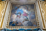 <center>Le Salon de Musique </center>Au plafond, la reproduction d'une peinture de Boucher représentant « le couronnement de Flore ».