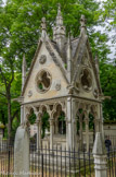 <center>Le cimetière du Père Lachaise </center> Pierre Abélard, ou Pierre Abailard, ou encore Pierre Abeilard, (né en 1079 au Pallet près de Nantes - mort le 21 avril 1142 , à l'Abbaye Saint-Marcel-lès-Chalon, près de Chalon-sur-Saône) est un théologien, philosophe et compositeur français. Il est un des principaux acteurs du renouveau des arts du langage du début du XIIe siècle. Après son entrée en religion, ses travaux de théologien suscitent sa condamnation pour hérésie, par les autorités ecclésiastiques (concile de Soissons, 1121 ; concile de Sens, 1140). Il est encore plus célèbre pour sa liaison avec Héloïse et les lettres échangées par le couple.