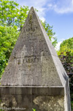 <center>Le cimetière du Père Lachaise </center> Cénotaphe de Larrey. En épitaphe, un extrait du testament de Napoléon : A Larrey, l'homme le plus vertueux que j'aie connu.
Dominique-Jean Larrey, baron Larrey et de l'Empire, est un médecin et chirurgien militaire français, père de la médecine d'urgence, né le 7 juillet 1766 à Beaudéan (Hautes-Pyrénées) et mort à Lyon le 25 juillet 1842. Chirurgien en chef de la Grande Armée, Dominique Larrey suivit Napoléon Ier dans toutes ses campagnes. Il fut un précurseur en matière de secours aux blessés sur les champs de bataille, pratiquant les soins sur le terrain le plus tôt possible, grâce à des ambulances chirurgicales mobiles.
