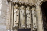 <center>Portail sainte Anne.</center>A gauche,  Élie, la veuve de Sarepta, Salomon et saint Pierre.