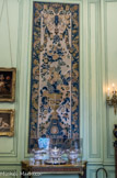 <center>Musée Nissim de Camondo</center>La salle à manger. Pot à oille en argent, eaux à rafraîchir inspirés de vases antiques.