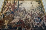 <center>Musée Nissim de Camondo</center>Tapisseries « La Danse chinoise ». Manufacture d’Aubusson. Vers 1750-1770. Laine et soie. Tissées dans l’atelier de Jean-François Picon d’après des cartons du peintre Jean-Joseph Dumons (1687-1779), La Danse chinoise et son pendant Le jardin chinois sont empruntées à la Tenture chinoise commandée par la manufacture de Beauvais à François Boucher. Le comte Moïse de Camondo en a hérité de son père.