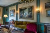 <center>Musée Nissim de Camondo</center>Le salon bleu. Portrait d’une famille princière (la famille de Louis-Philippe d’Orléans ?), par Jean-Baptiste André Gautier – Dagory, vers 1770, huile sur toile.