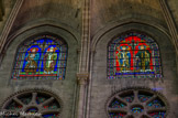 <center>Les vitraux. </center> A gauche, st Louis et st Grégoire VII, a droite, st Rémi et st Martin.