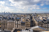<center></center><center>Les gobelin avec derrière les immeubles des Olympiades. L'école normale supérieure (en vert). L'église du Val-de-Grâce et  Le dôme de l'observatoire de Paris.</center>