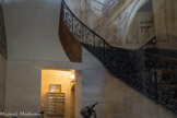 <center>Autour de la Place des Victoires. </center> Cage d'escalier d'un hôtel particulier datanr de Louis XIV.