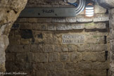 <center></center><center>Les Catacombes de Paris. </center>