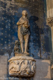 <center></center><center>Église Saint-Germain-l'Auxerrois.</center> Sainte Marie l’Egyptienne (XVème S). Sa chevelure admirablement sculptée rappelle qu'elle a quitté sa condition de courtisane d’Alexandrie pour mener une vie de prière et de pénitence dans le désert.