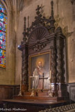 <center></center><center>Église Saint-Germain-l'Auxerrois.</center> Chapelle Saint-Vincent-de-Paul. St Vincent de Paul, par A. Truelle. 1841. Autel de bois, d’époque Louis XIII, entouré de quatre colonnes torses, entrelacées de feuilles de lierre.