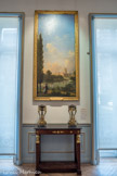 <center></center><center>Musée Marmottan Monet.</center> JEAN-JOSEPH BIDAULD 1758-1846
ET CARLE VERNET 1758-1816
LE CHÂTEAU DU LAXENBOURG PRÈS VIENNE
1810
Huile sur toile. PAIRE DE BRÛLE-PARFUMS Époque Empire Bronze noir et doré. ANONYME
CONSOLE Époque Consulat
Acajou, marbre noir et bronze doré