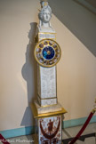 <center></center><center>Musée Marmottan Monet.</center> MANUFACTURE DE SÈVRES
PENDULE GÉOGRAPHIQUE
De 1813 à 1821
Biscuit, porcelaine et bronze doré.