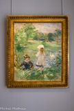 <center></center><center>Musée Marmottan Monet.</center> Berthe Morisot. AU BORD DU LAC
1883 Huile sur toile