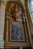 <center>Église Saint-Roch. </center> Chapelle Saint Nicolas. Les deux ‘toiles marouflées' sont d’Alexandre Colin (1798-1873). Les funérailles de saint Nicolas.