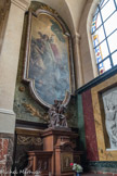 <center>Église Saint-Roch. </center> Chapelle Sainte Catherine. Chapelle Saint Antoine de Padoue. Sainte Catherine d’Alexandrie (IVème siècle), martyre, est fêtée le 25 novembre. Sainte Thérèse d’Avila (1525-1582), mystique espagnole et réformatrice, elle rendit toute sa vitalité à l'Ordre des religieuses Carmélites. Elle est fêtée le 15 octobre. Sainte Thérèse en extase de Guermann von Bohn (1849). Statue de saint Antoine de Padoue (1195-1231) : par sa prédication, il fut un grand théologien au service de la Parole de Dieu. Fête le 13 juin.