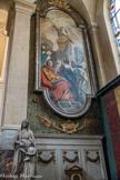 <center>Église Saint-Roch. </center> Chapelle Sainte Thérèse. Chapelle Sainte Anne. La glorification de Sainte Catherine d'Alexandrie d'Adolphe Brune, vers 1850
L'érudit au premier plan de la toile avec ses livres» sa mappemonde et son compas, rappelle l'École d'Alexandrie » en Égypte, alors la plus grande de tout l'Orient, haut-lieu de la connaissance et de la science. Sainte Catherine qui y étudia, préféra la connaissance de la lumière divine à tout savoir humain. Statue de sainte Anne. Grand-mère de Jésus, elle sût accompagner dans sa réponse à la grâce, la Vierge Marie qui devint la Mère de Dieu. Fête le 26 juillet.