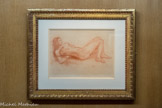 <center>La Collection Maillol. </center> Dina couchée de profil
1940
Sanguine et craie sur toile
