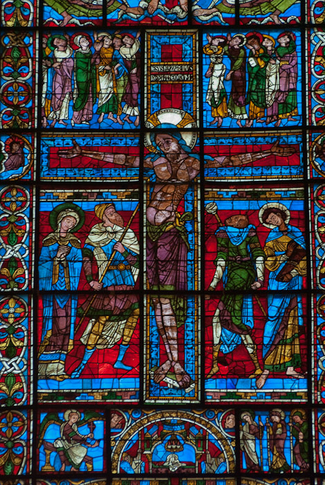Verrière de la crucifixion : la crucifixion