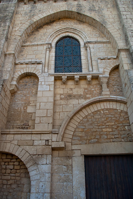 Abbaye de Nouaillé-Maupertuis.