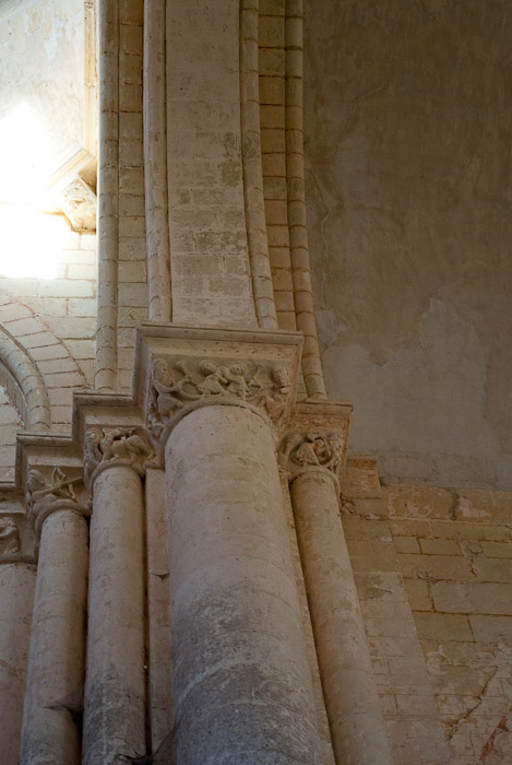 Abbaye de Nouaillé-Maupertuis.