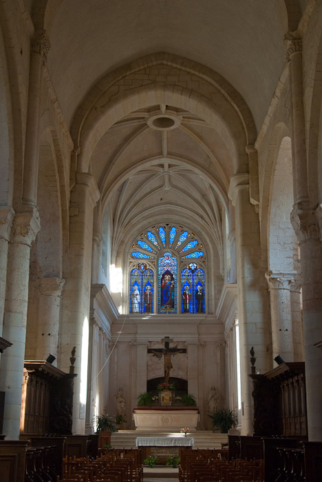 Abbaye de Nouaillé-Maupertuis.