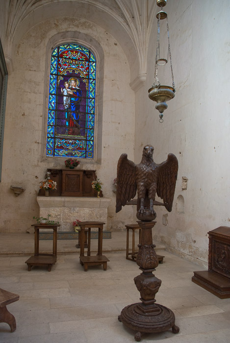 Abbaye de Nouaillé-Maupertuis.