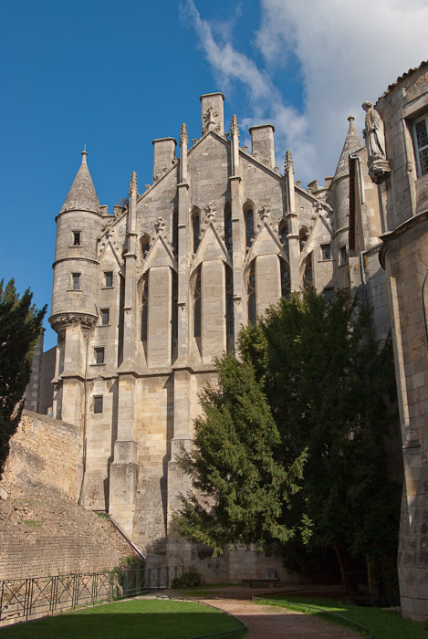 Le palais et la tour Maubergeon