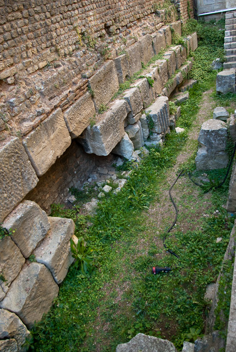 Le palais et la tour Maubergeon