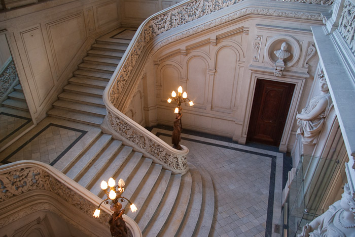 L'Hôtel de Ville.