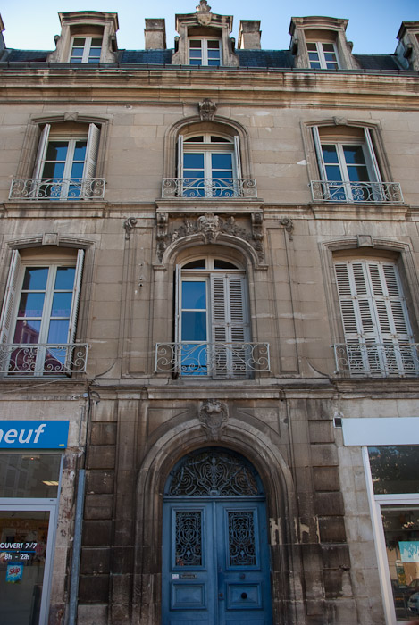 Place Montierneuf