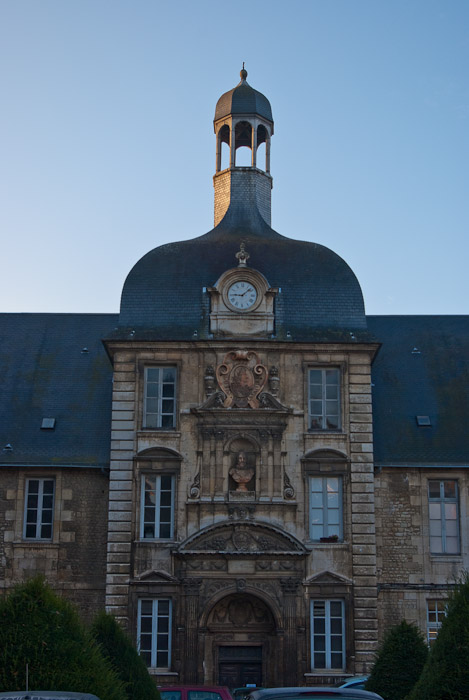 Pavillon central du collège Henri IV
